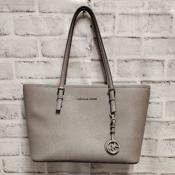 Michael Kors Handbags - Michael Kors Elegant Gray Tote